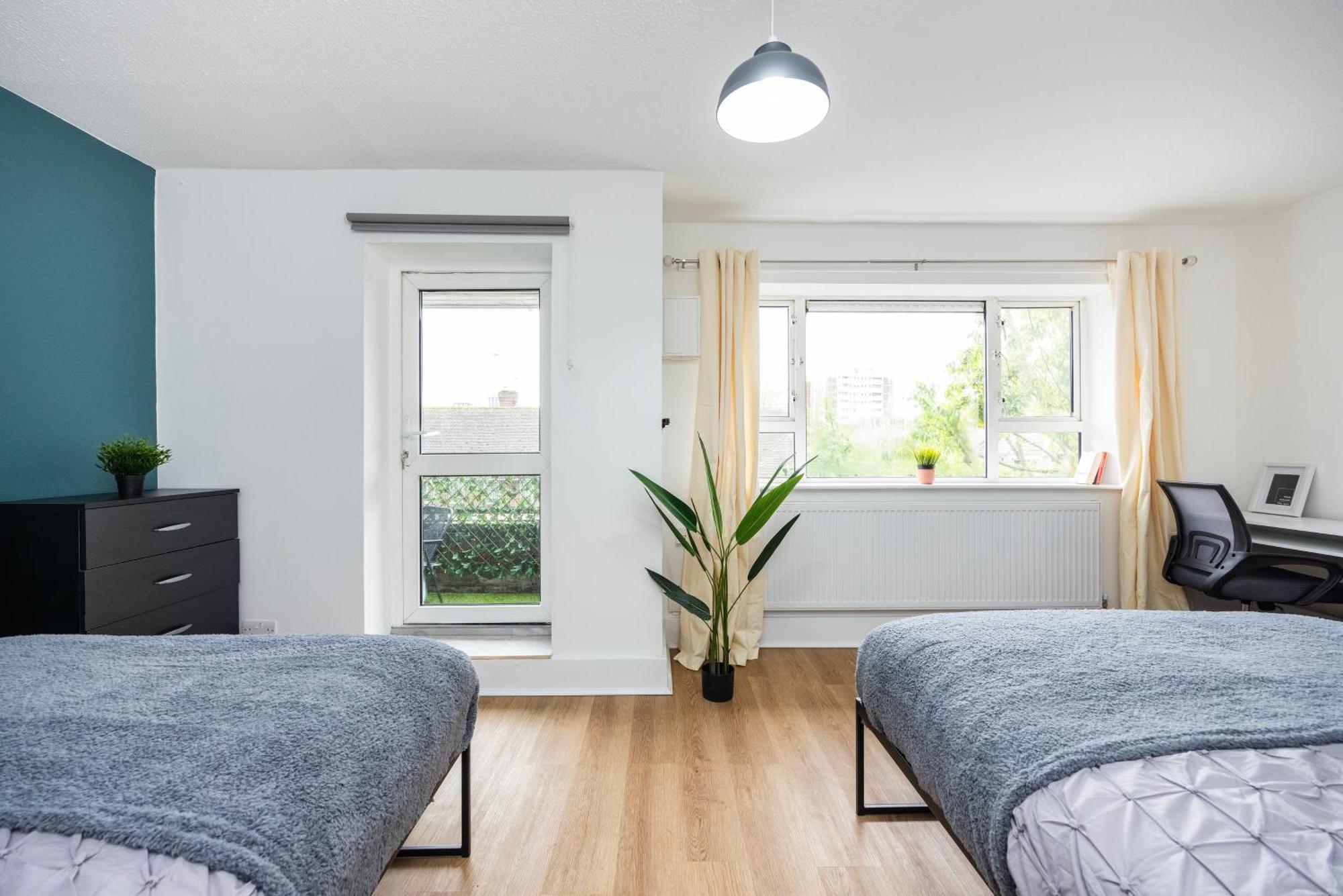 Excel O2 Stunning Large 3 Bedroom Apartment With Balcony London Ngoại thất bức ảnh